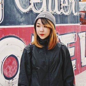 Meet your Posher, Clare